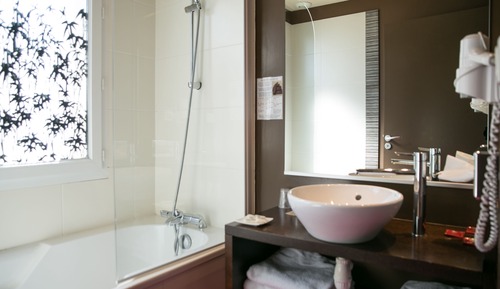 Chambre Double Confort avec baignoire