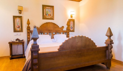 Habitación estándar con 1 cama doble o 2 individuales