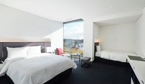[Breakfast for 2 People Included] Deluxe Twin Mountain View