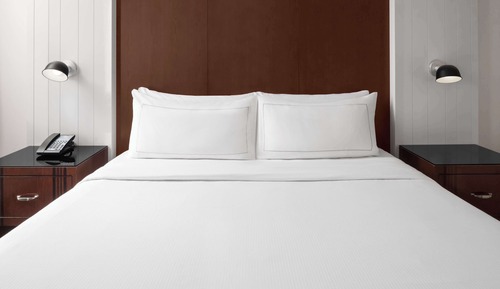 Habitación, 1 cama de matrimonio grande, accesible para personas con discapacidad (Roll-in Shower)