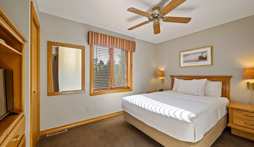 Apartamento familiar, 2 habitaciones (1.5 Bathrooms, Full Flight of Stairs)