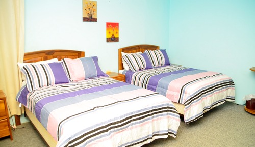 Habitación estándar, 2 camas dobles, frigorífico y microondas