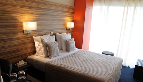 Habitación superior con 1 cama doble o 2 individuales