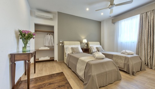 Dúplex superior, 1 habitación