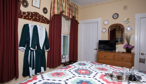 Habitación (The Lucinda Mae Room)