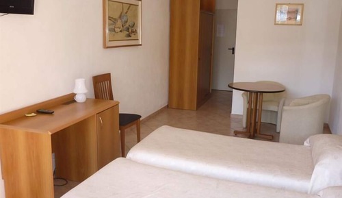 Habitación con 1 cama doble o 2 individuales