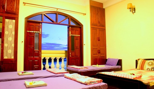Habitación panorámica, vistas al río