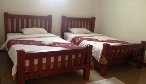 Habitación estándar con 2 camas individuales