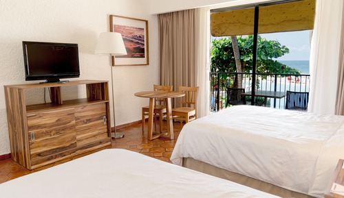 Habitación estándar, 2 camas dobles, vistas al jardín