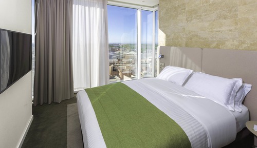 Suite, 1 cama de matrimonio (High Floor)