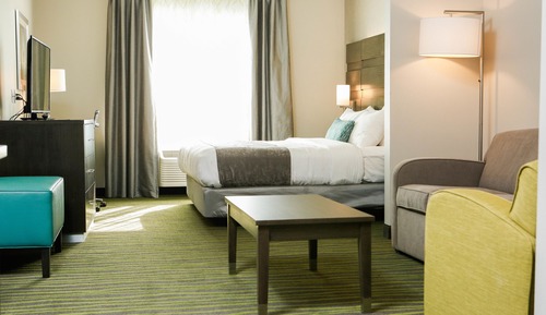 Suite, 1 cama de matrimonio grande, accesible para personas con discapacidad, bañera (with Sofabed)