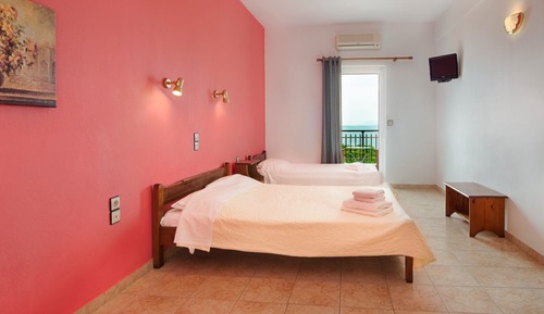 Habitación cuádruple, vistas al mar