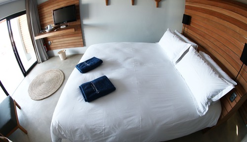Habitación básica doble, 1 cama doble, planta baja