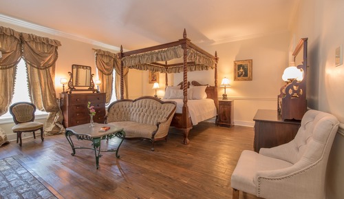 Habitación, baño privado (The Clara Room)