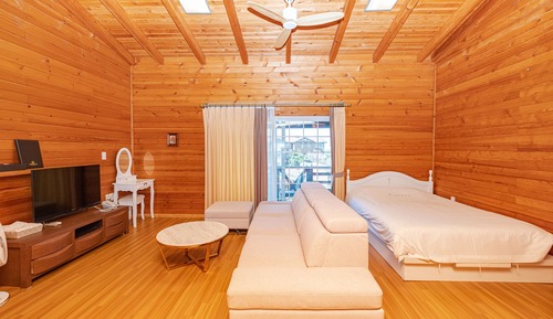 FAMILY CABIN DELUXE