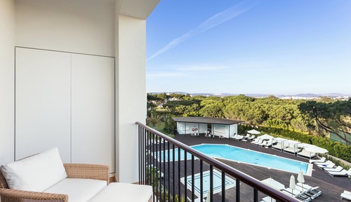 Suite junior, 1 cama de matrimonio, no fumadores, vistas a la piscina