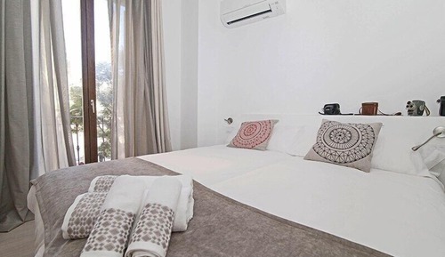 Loft, cocina básica (Deia)