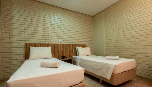 Habitación estándar con 2 camas individuales