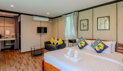 Bella Suite King Bed