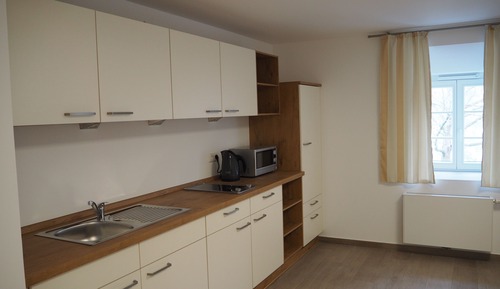 Apartamento superior, cocina básica