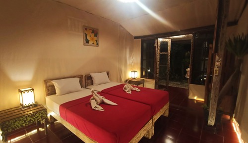 Habitación estándar con 2 camas individuales