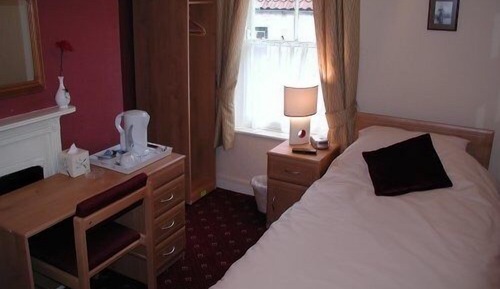 Single Room, Ensuite (Discovery)