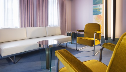 Suite (free access to spa upon request)
