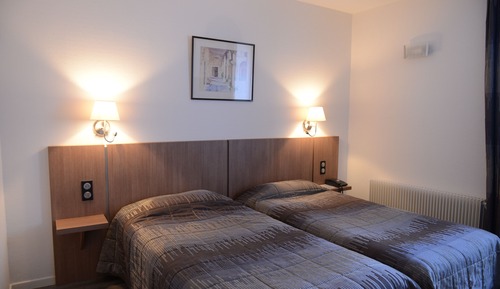 Habitación con 2 camas individuales