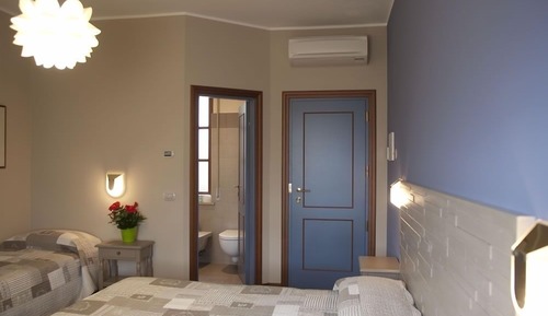 Habitación triple clásica