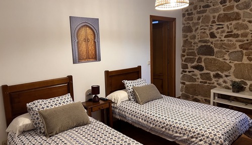 Habitación con 2 camas individuales, accesible para personas con discapacidad