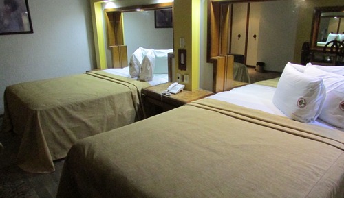 Habitación estándar doble, 2 camas de matrimonio