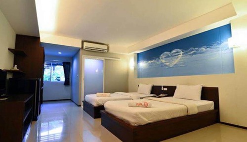 Standard King Room