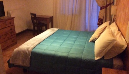 Habitación con 1 cama doble o 2 individuales