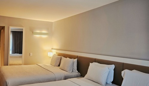 Quarto Superior Queen