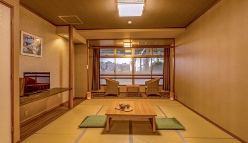 Habitación estándar, no fumadores (Separate Sitting Area, No Bath/View)