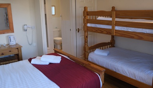Suite Confort, baño privado (FAM4)