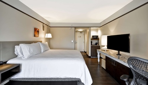 Habitación, 1 cama de matrimonio grande, accesible para personas con discapacidad, bañera