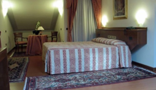 Habitación con 1 cama doble o 2 individuales