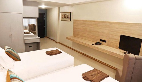 Habitación Premier con 1 cama doble o 2 individuales