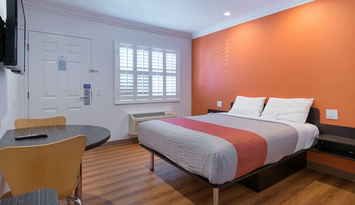 Habitación Deluxe, 1 cama de matrimonio grande, no fumadores, frigorífico y microondas