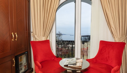 Suite, vistas al mar, en esquina