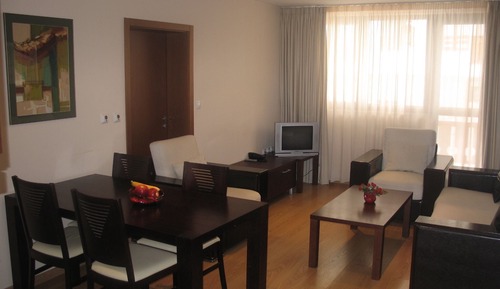 Apartamento, 2 habitaciones, balcón