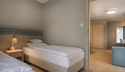 Habitación superior con 1 cama doble o 2 individuales