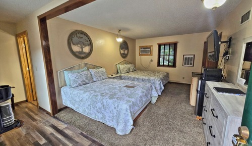 Habitación básica doble, 2 camas de matrimonio (31)