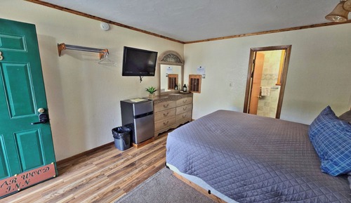 Habitación individual básica (28)