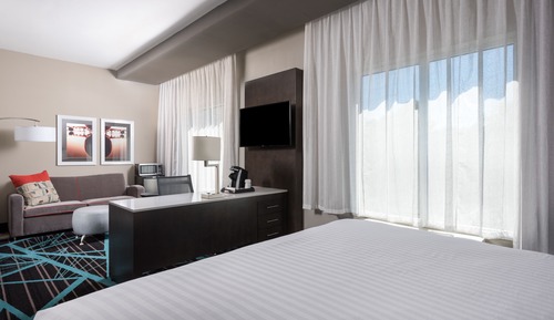 Habitación estándar, 1 cama de matrimonio grande con sofá cama