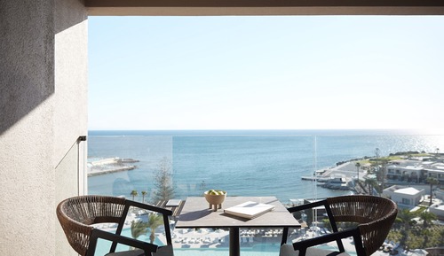 Deluxe Room with Sea View