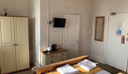 Habitación estándar doble, vistas parciales al mar (Room 15)