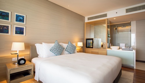 Suite superior, vistas al río (AVANI)