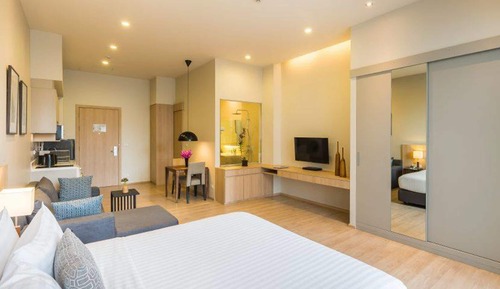 Studio Junior Suite